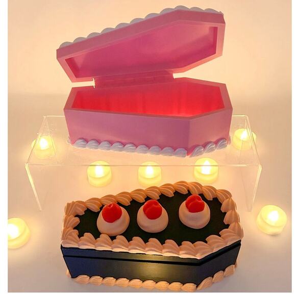 Cake Coffin Trinket Box, Jewelry Box 3D Printed - Picture 1 of 3